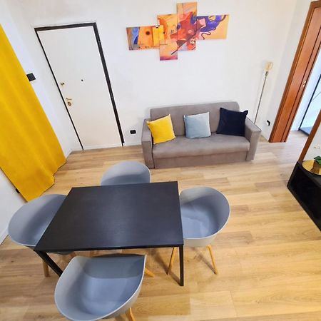 Apartamento Luxury Flat In Center By The Sea Bari Exterior foto